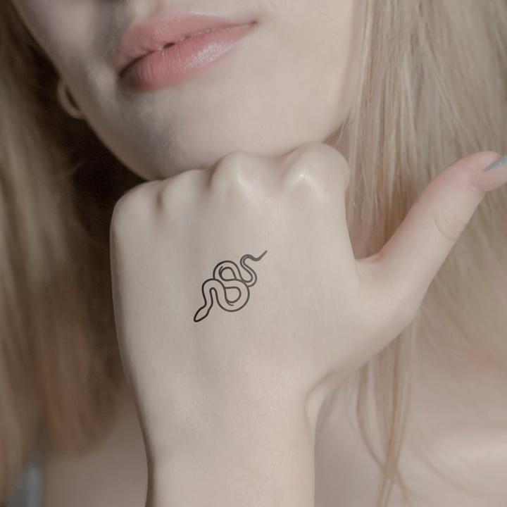 Image du produit minink Tatouage temporaire - Serpent abstrait