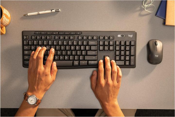 Produktbild Logitech MK370 Combo (Eng. Int., Kabelgebunden)