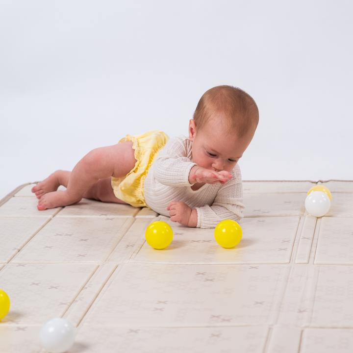 Actual product image Taf Toys Fold 'n Fun (180 x 150 cm)