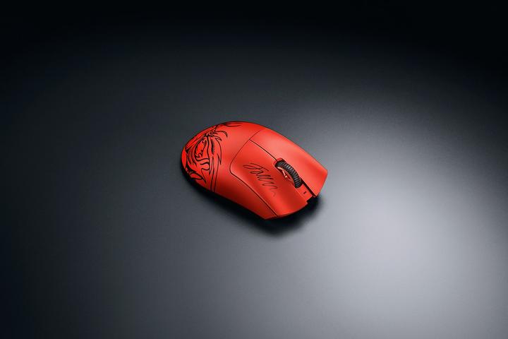 Actual product image Razer Deathadder V3 Pro Faker Edition (Cable, Wireless)