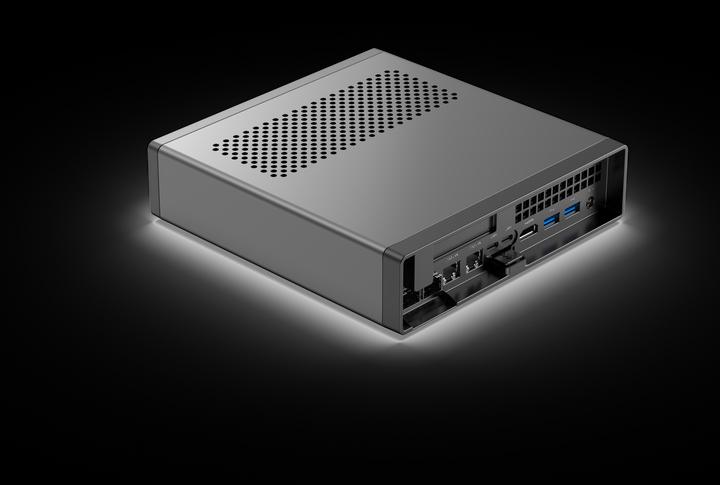 Immagine prodotto Minisforum MS-01-S1390 (Intel Core i9-13900H, 64 GB, 1000 GB, Grafica Intel Iris)