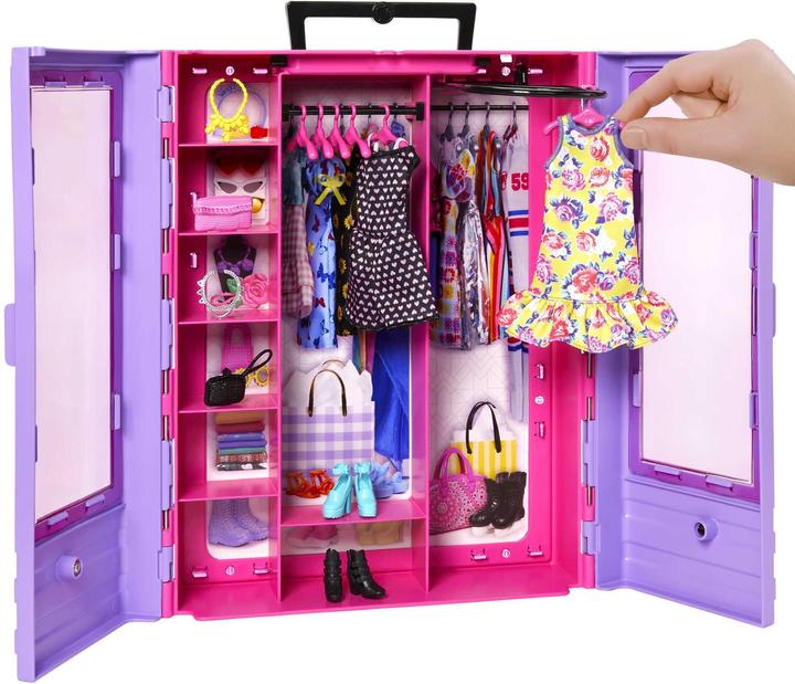 Actual product image Barbie Fashionistas Wardrobe