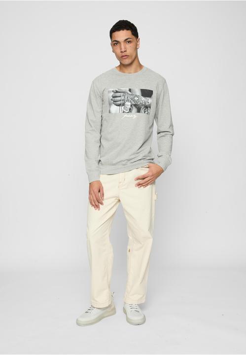 Actual product image Mister Tee Pray 2.0 Crewneck - 88245 (XL)