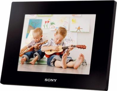 Produktbild Sony DPF-D820, 8" Photoframe, MP3 und JPEG, 2GB, Schwarz (8")