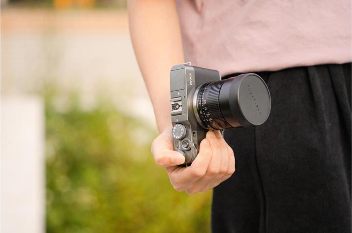 Actual product image TTArtisan 10mm f2 for MFT (Micro Four Thirds, APS-C / DX)