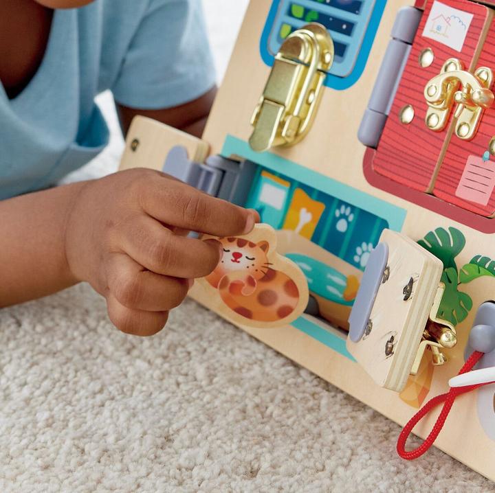 Actual product image Hape Game board lock & key