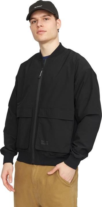 Revolution Jacke
