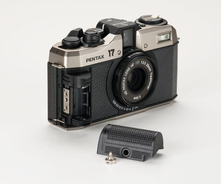 Immagine prodotto Pentax 17