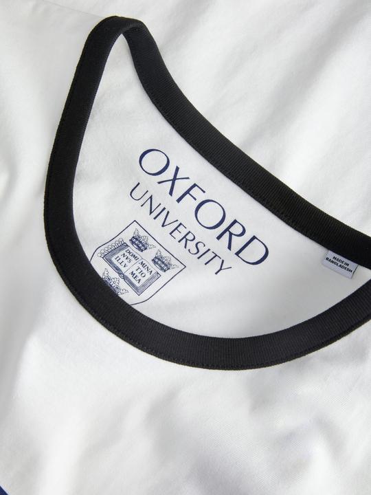 Actual product image Jack & Jones Jjoxford Uni Ss Tee (S)