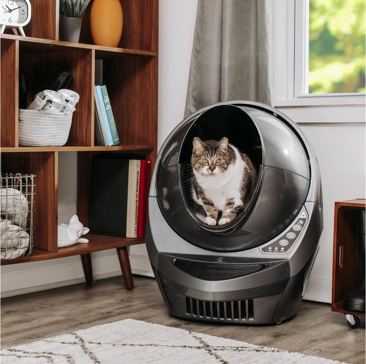 Actual product image Litter-Robot 3 Connect (Cat litter box closed, Self-cleaning litter tray)
