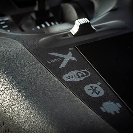 Actual product image Spektrum iX20 20 channel solo transmitter