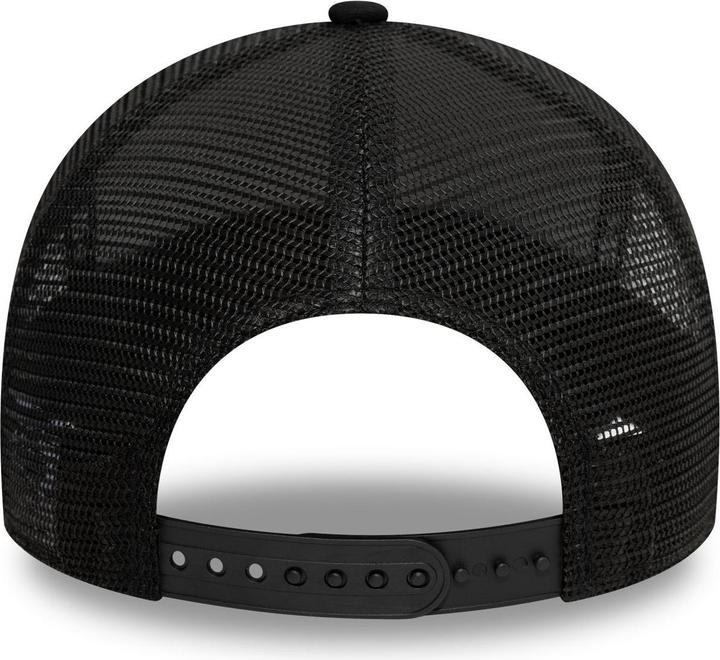 Actual product image New Era Mesh Trucker Snapback Cap - Newcastle United noir