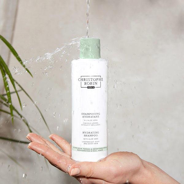 Actual product image Christophe Robin Hydrating Shampoo with Aloe Vera (250 ml, Liquid shampoo)