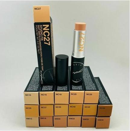 Actual product image MAC Cosmetics Studio Fix Soft Matte Foundation Stick (NC15)