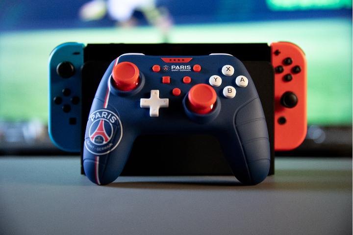 Image du produit Konix Manette filaire Switch - PSG (Switch OLED, PC, Switch)