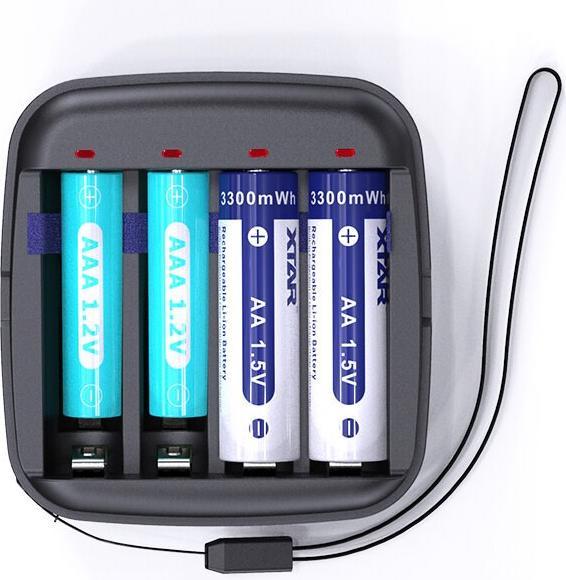 Immagine prodotto Xtar BC4 Caricabatterie per batterie R03 / AAA e R6 / AA Li-Ion 1 5V / NiMH (1 pz., AAA, AA, Accumulatore di carica elettrica)