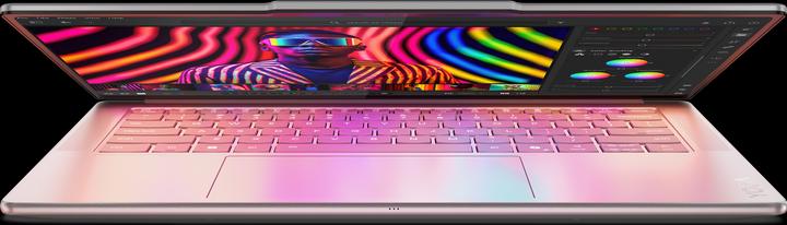 Immagine prodotto Lenovo Yoga Pro 7 (14.50", Intel Core Ultra 9 285H, 32 GB, 1000 GB, CH)