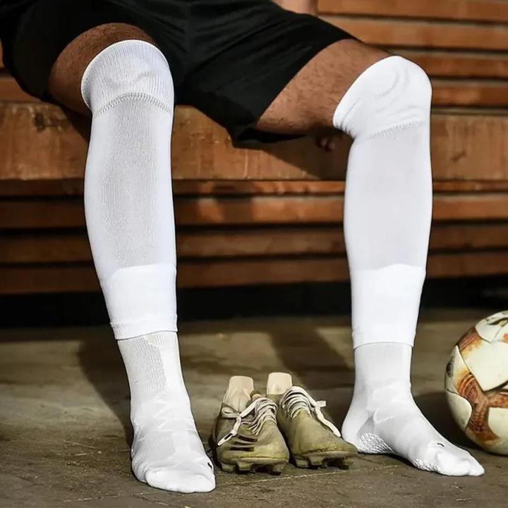 Image du produit NovoSoxx Fussballstulpen und Socken Grösse 42-47 Weiss Set Tubxx und GripSoxx (42 - 47)