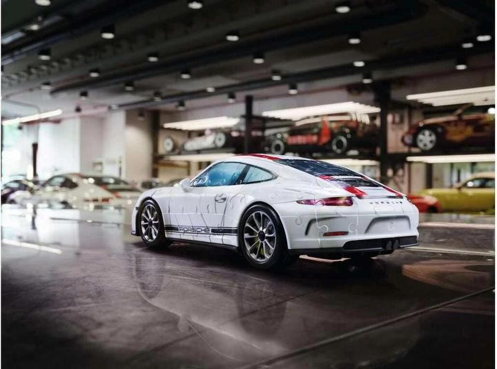 Produktbild Ravensburger Porsche 911R (108 Teile)