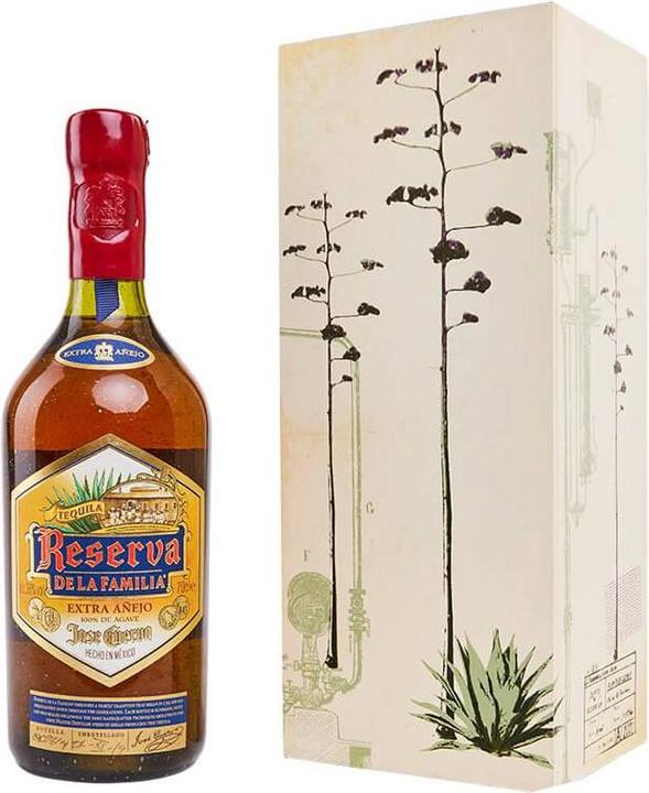 Actual product image Jose Cuervo Reserva de la Familia (1 x 70 cl)