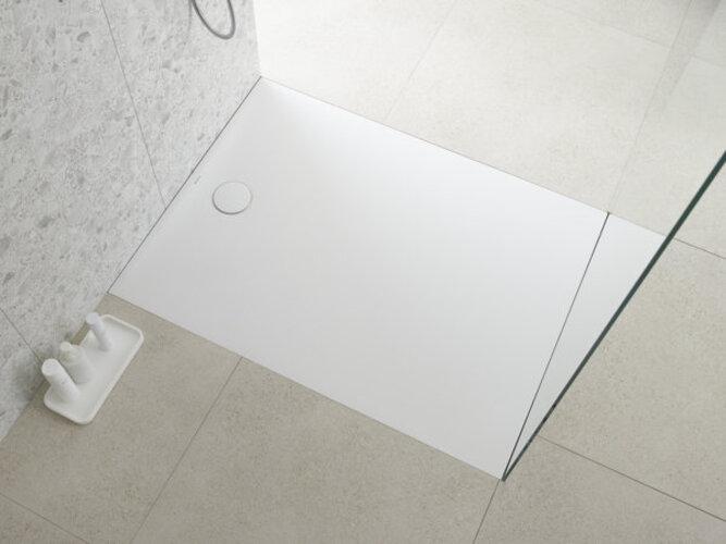 Actual product image Geberit rectangular shower tray Olona 80x140 cm, height 4 cm, drain center back, white/ matt