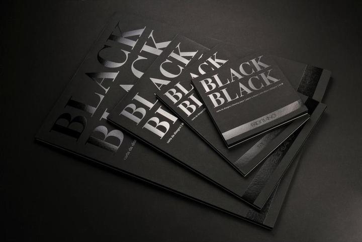 Produktbild Fabriano Black Black (A4, Weicher Einband)