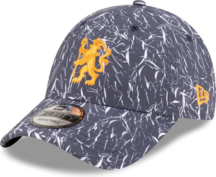 Actual product image New Era 9Forty Strapback Cap - FC Chelsea crinkle print