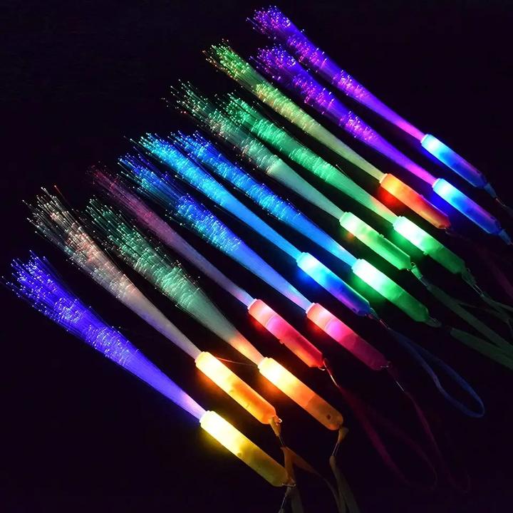 Produktbild I Am Creative Blinkender LED Glasfaser Leuchtstab Party Glow Wedel mit Farbwechsel 3 Modi 12er Set