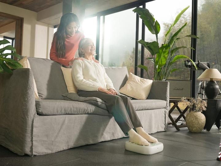 Actual product image Kica Foot Massager