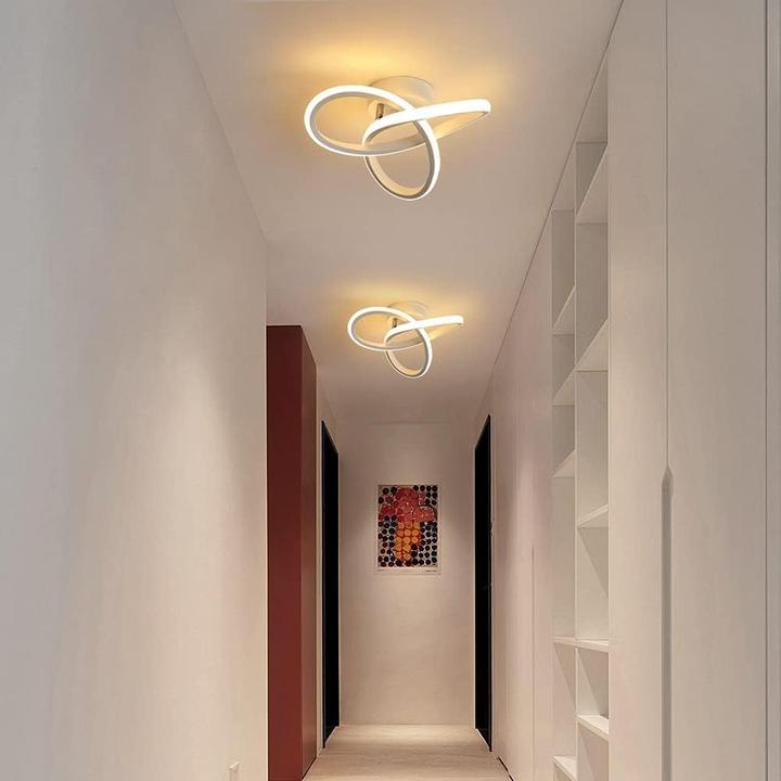 Actual product image Lumina Swiss Infinity (2500 lm)