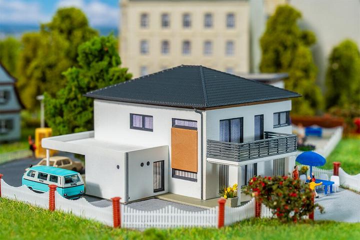 Actual product image Faller WeberHaus CityLife
