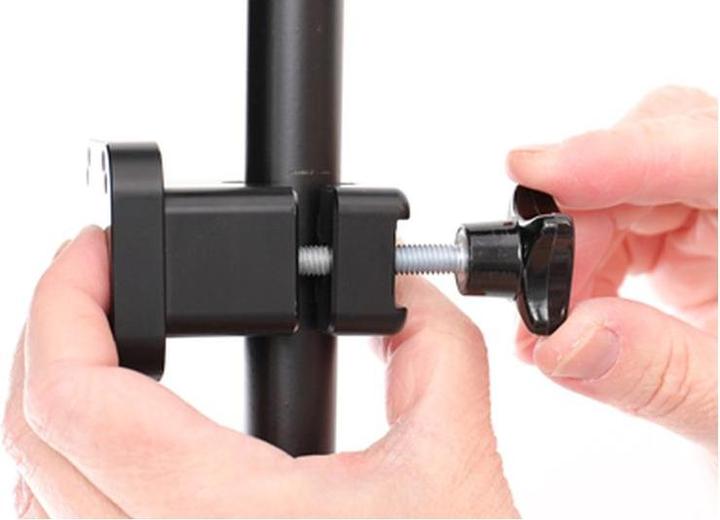 Actual product image Brodit Pipe Mount with mounting