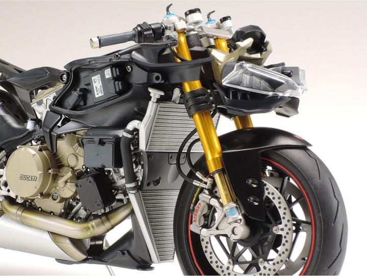 Tamiya Ducati 1199 Panigale S Tricolore