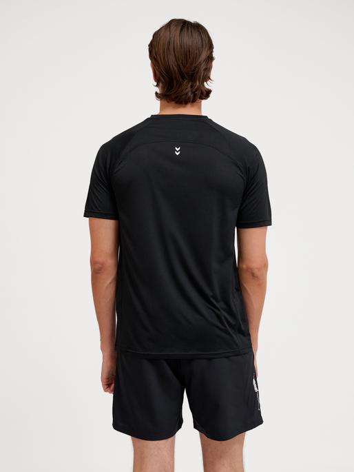 Actual product image hummel hmlPULSE WORKOUT T-SHIRT S/S (S)