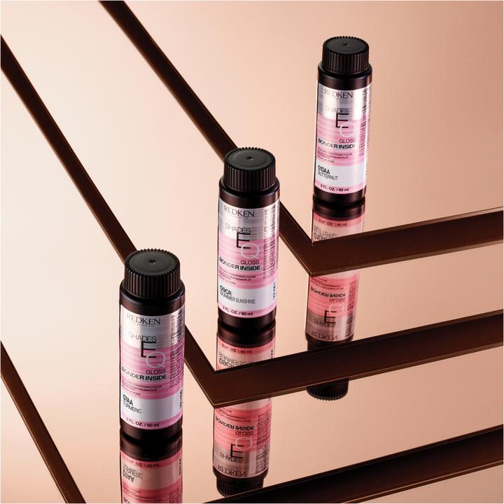 Actual product image Redken Shades Eq Bonder Inside (Opal Glow (9P))