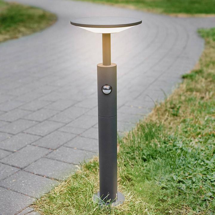 Image du produit Lucande Fenia LED Lampe de jardin H60 w/Sensor Anthracite (900 lm, IP54)