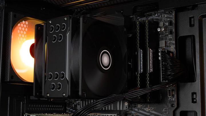 Actual product image Captiva Ultimate Gaming I90-613 Ultra 9 RTX 5090 (Intel Core Ultra 9 285K, 32 GB, 250 GB, GeForce RTX 5090)
