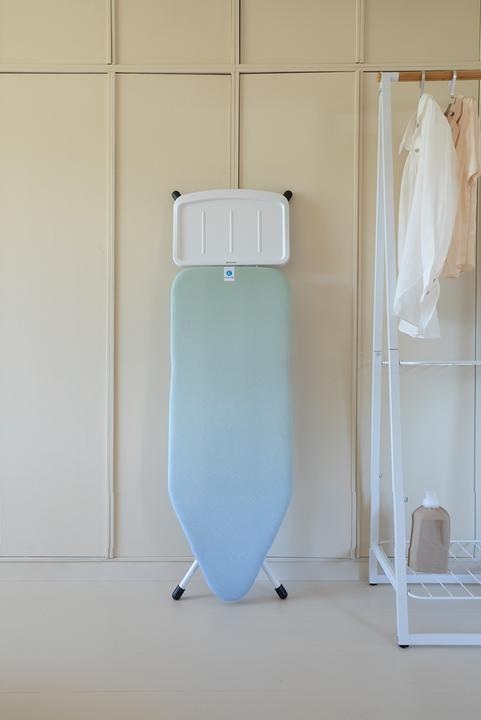 Produktbild Brabantia Ironing Board Solid Steam Unit Holder (124 x 48 cm)