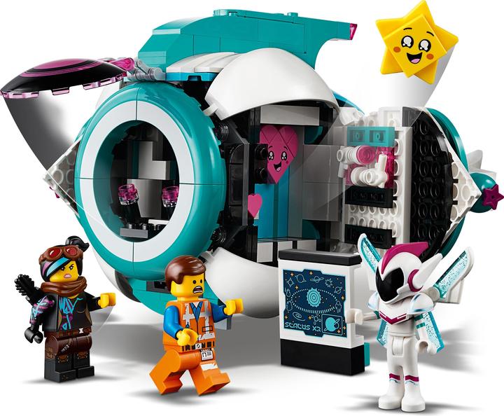 Actual product image LEGO Sweet Mishmash Systar Spaceship (70830)