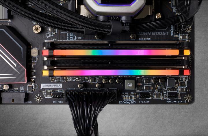 Actual product image Corsair Vengeance RGB Pro (2 x 16GB, 3000 MHz, DDR4-RAM, DIMM)