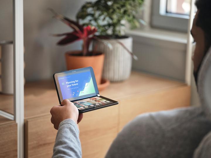 Immagine prodotto Microsoft Surface Duo 2 B2B (128 GB, Obsidian, 8.30", SIM + eSIM, 12 Mpx, 5G)