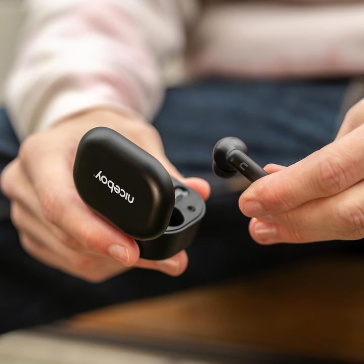 Actual product image Niceboy HIVE Pins (Wireless)