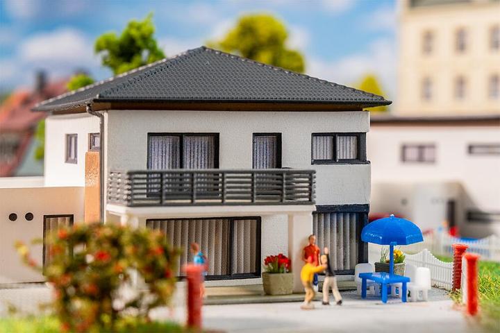 Actual product image Faller WeberHaus CityLife