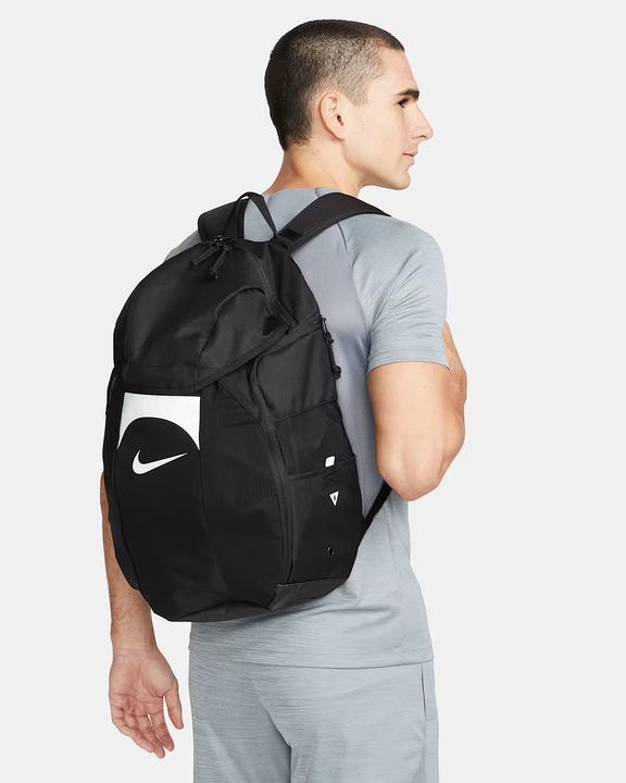 Actual product image Nike Academy Team (30 l)