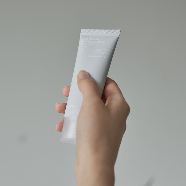 Actual product image Celimax Dual Barrier - Watery Sun Cream Spf50+ Pa++++ (Suntan cream, SPF 50+, 40 ml)