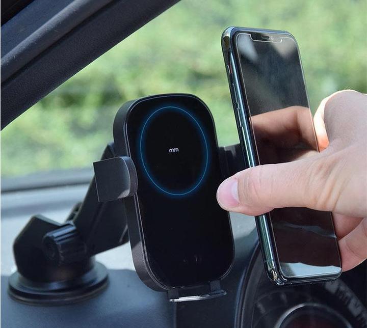 Actual product image TOP Wireless Smartphone Charger