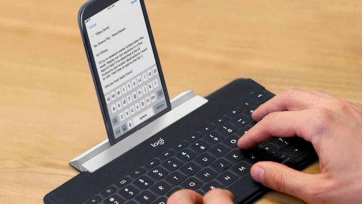 Image du produit Logitech Keys-To-Go (DE, iPad, iPhone, Apple TV)
