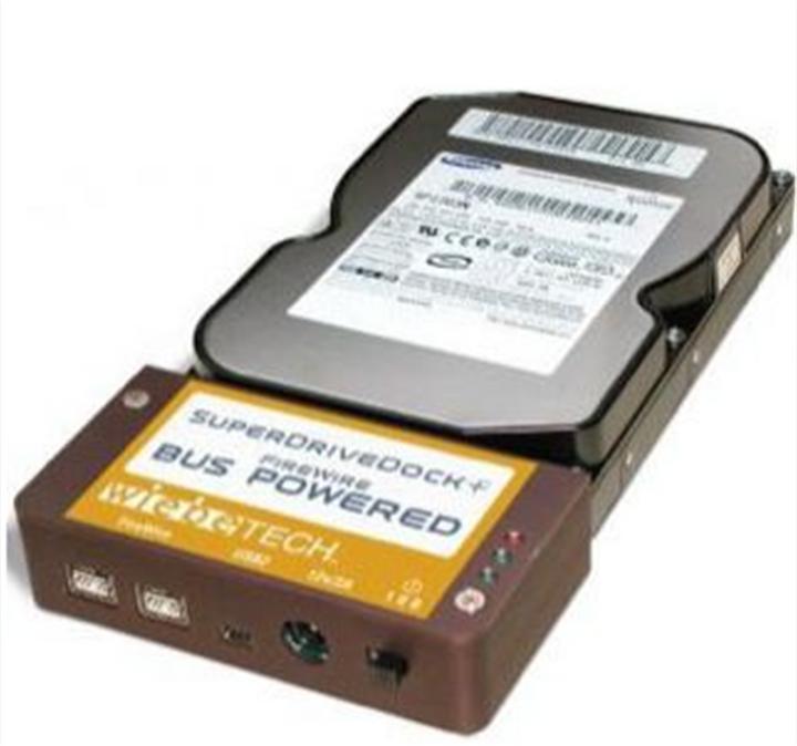 Actual product image Wiebetech Bus powered Super DriveDock+ FW400/800 / USB-2 interface for 3.5" ATA5/6 HD (FireWire)