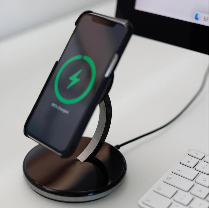 Actual product image Andi be free desktop charger (15 W)