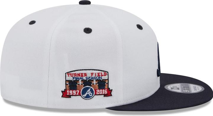 Actual product image New Era 9Fifty Snapback Cap - SIDEPATCH Atlanta Braves - S/M (S/M)